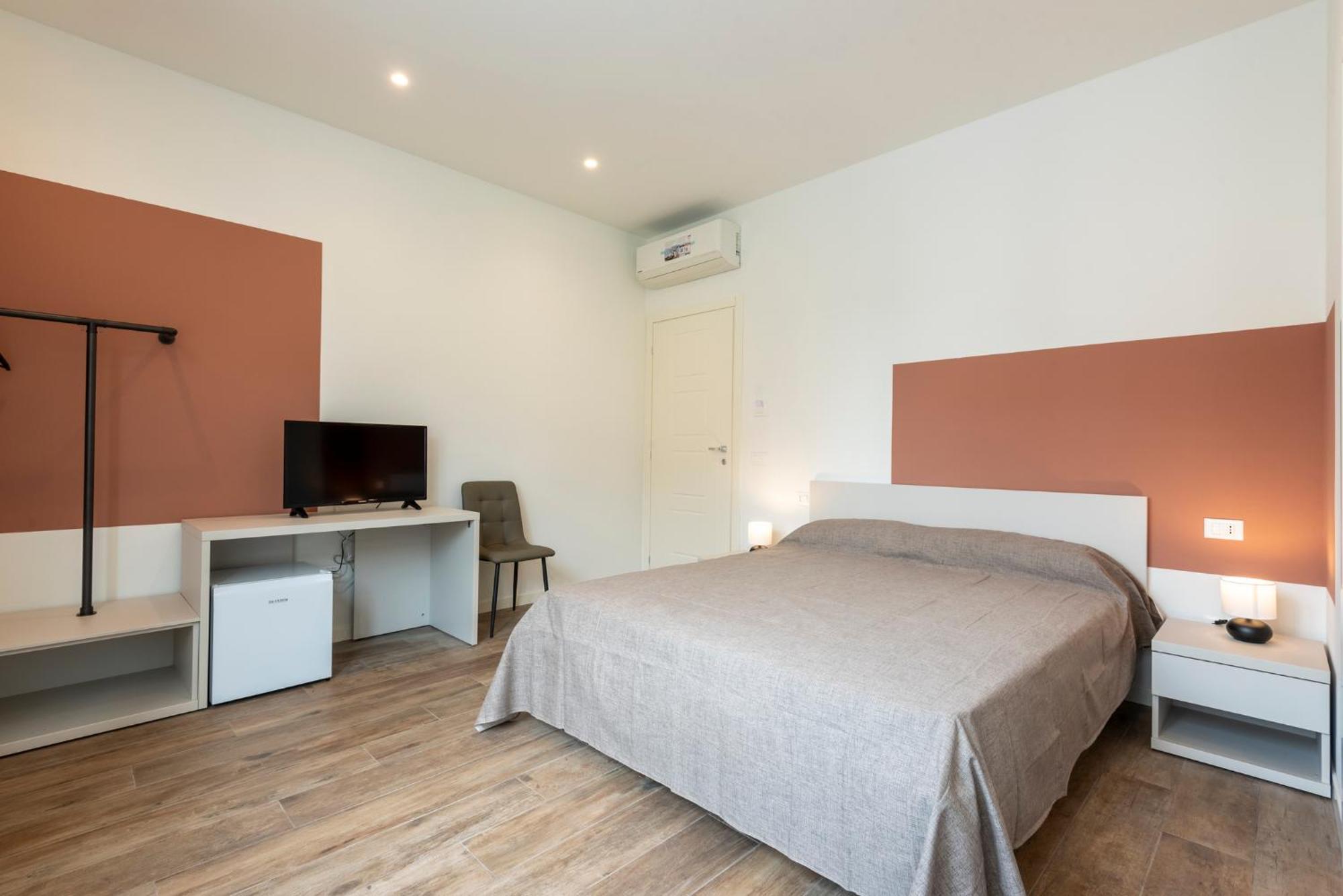 Iarsera Rooms And Apartment Lucca Eksteriør billede