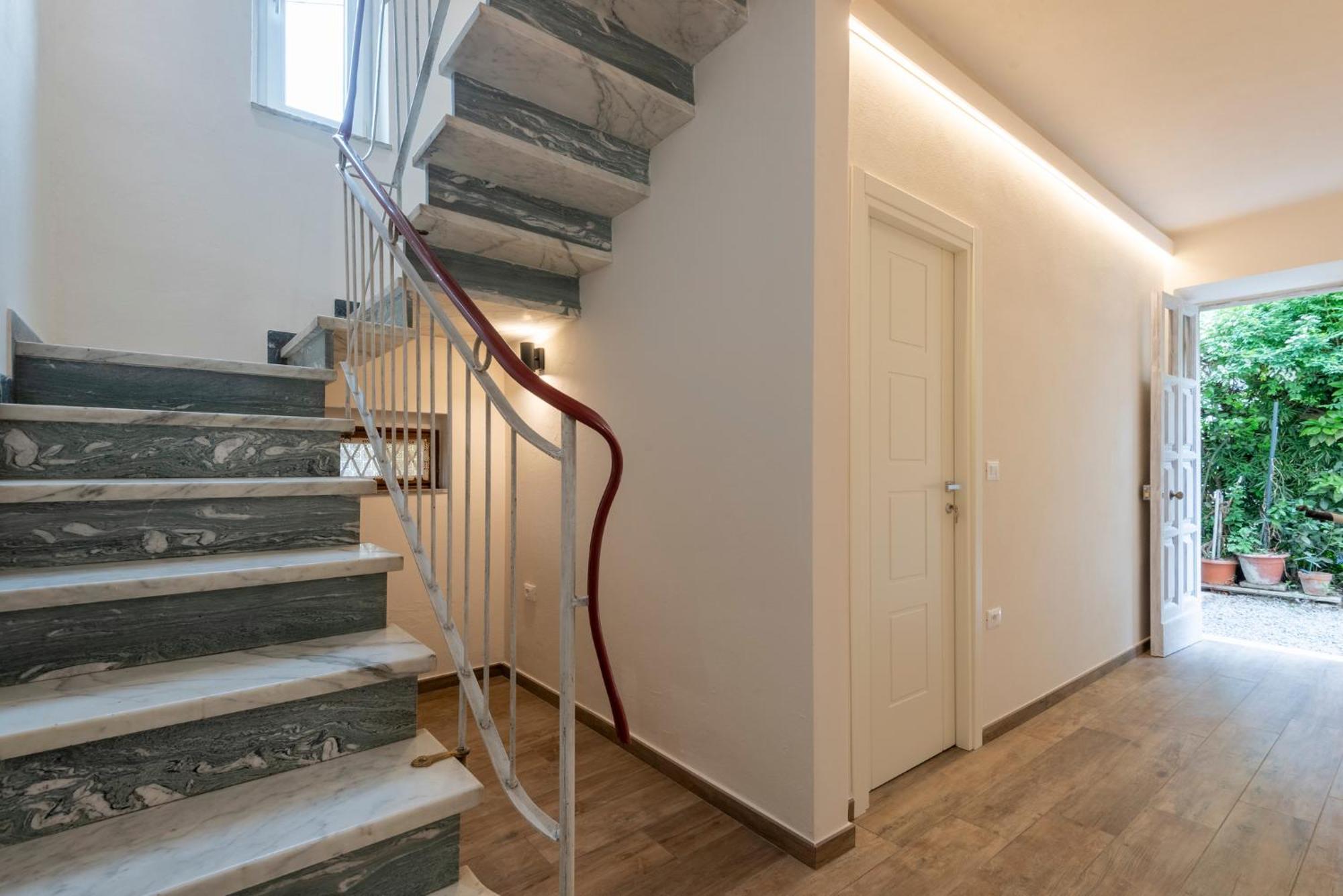 Iarsera Rooms And Apartment Lucca Eksteriør billede